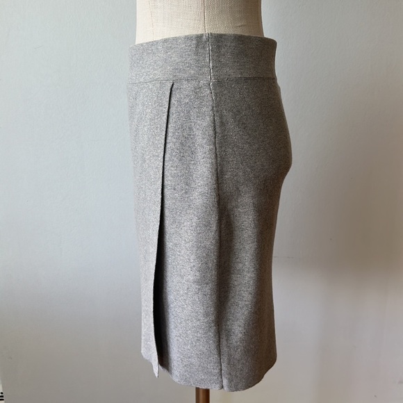 Grey BCBGeneration medium skirt - Picture 2 of 7